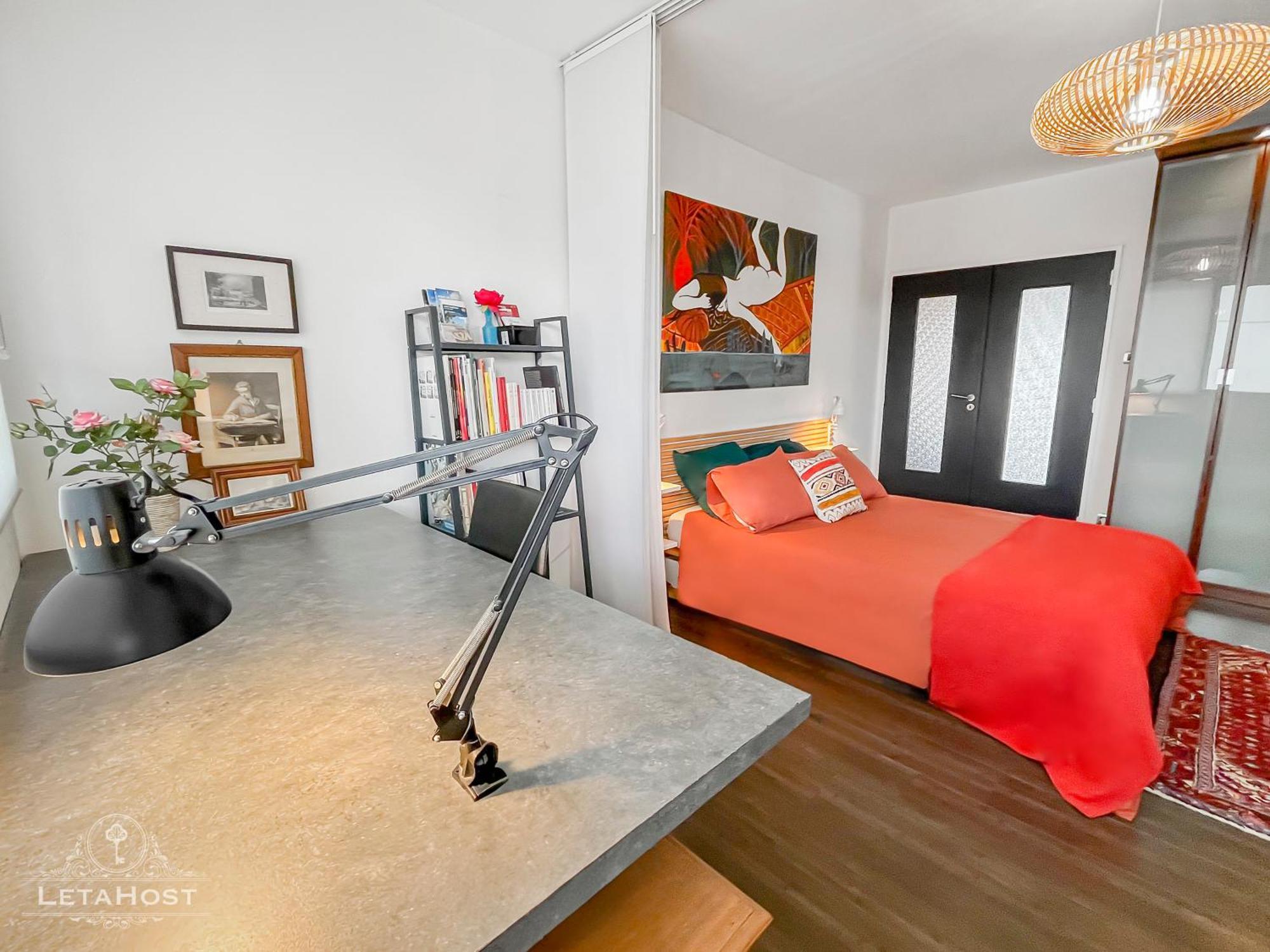 Vue Degagee, Cuisine Moderne Et Wifi * Strasbourg