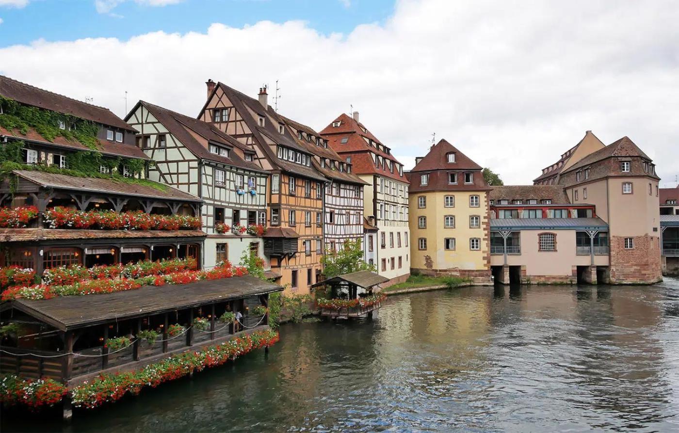Apartment Vue Degagee, Cuisine Moderne Et Wifi Strasbourg